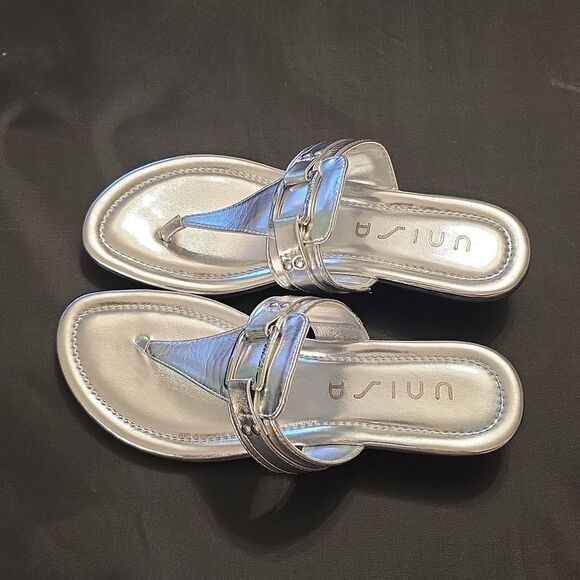 BRAND NEW UNISA METALLIC MULE THONG WOMEN'S SANDALD - Picture 6 of 15